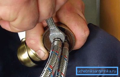 Hortumların anahtarı tutması gerekiyor Hortumların anahtarı tutması gerekiyor