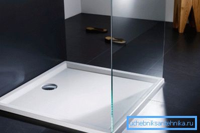 90x90 duş kabinleri için akrilik tepsiler son zamanlarda oldukça popüler. 90x90 duş kabinleri için akrilik tepsiler son zamanlarda oldukça popüler.