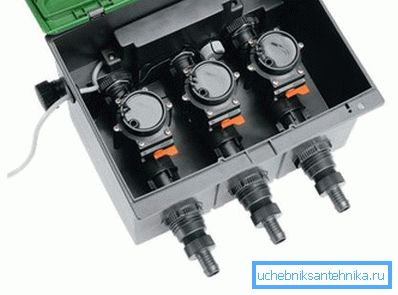 Solenoid valfli otomatik su dağıtım sistemi. Solenoid valfli otomatik su dağıtım sistemi.