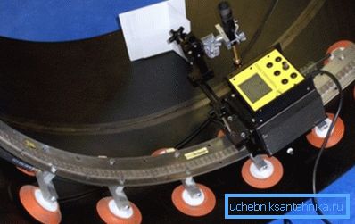 Büyük çaplı boruların kaynaklanması ve kesilmesi için otomatik ekipman Büyük çaplı boruların kaynaklanması ve kesilmesi için otomatik ekipman