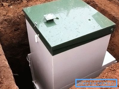Pompalama olmadan özerk kanalizasyon sistemi Pompalama olmadan özerk kanalizasyon sistemi