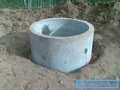 Beton halka, terbiye için hazırlanmalıdır. Beton halka, terbiye için hazırlanmalıdır.