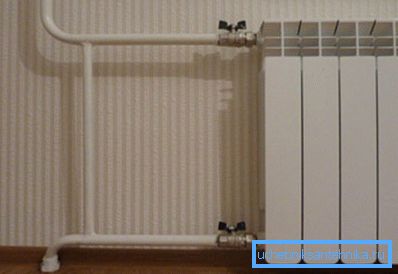 Isıtma radyatörlerinin tek bir boru sisteminde yanal bağlantısı