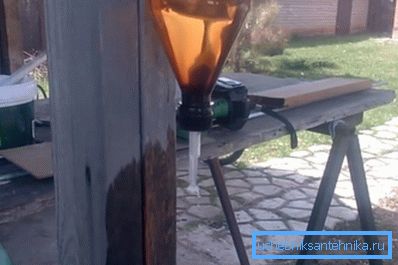 Şişe lavabosu gitmeye hazır. Şişe lavabosu gitmeye hazır.