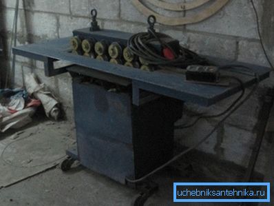 İkinci el dikiş makinesi. İkinci el dikiş makinesi.