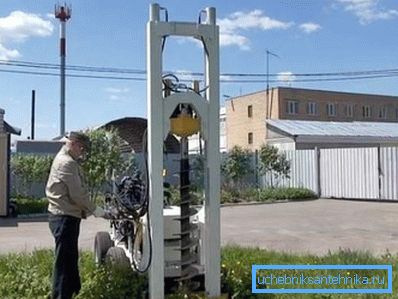 Çoğu zaman küçük derinlikte çalışmak için vidayı kullanın. Çoğu zaman küçük derinlikte çalışmak için vidayı kullanın.