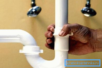 Sıhhi tesisat cihazları ile ilgili sorunları bilmemek için sistemi düzenli olarak kontrol etmelisiniz.