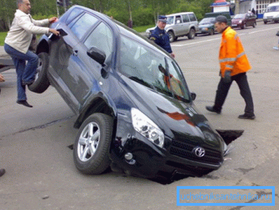 Kamu hizmetleri nedeniyle yol kazası Kamu hizmetleri nedeniyle yol kazası