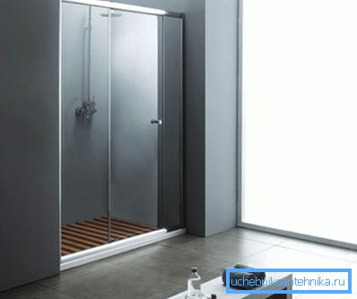 Perdeli duş tekneleri, minimalist iç mekanlar için çok şık ve harika görünmektedir. Perdeli duş tekneleri, minimalist iç mekanlar için çok şık ve harika görünmektedir.