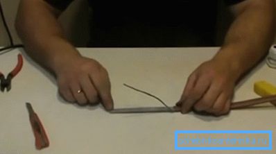 Ekran flagellum katlanır Ekran flagellum katlanır