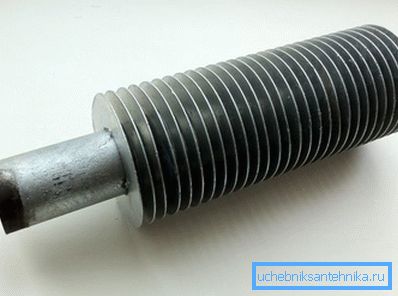Su soğutma sıvısı üzerindeki ekranlar. Su soğutma sıvısı üzerindeki ekranlar.