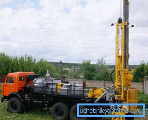 KAMAZ araba bazında sondaj makinesi fotoğrafları