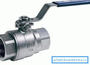Isıtma radyatöre monte edilen vincin fotoğrafı Isıtma radyatöre monte edilen vincin fotoğrafı