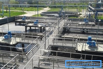 Endüstriyel kompleks temizlik fotoğrafı Endüstriyel kompleks temizlik fotoğrafı