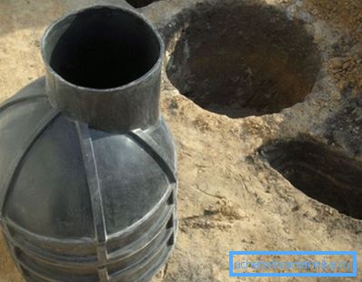 Çukur yakınındaki fotoğraf plastik keson Çukur yakınındaki fotoğraf plastik keson