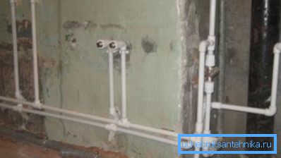 Polipropilen borulardan fotoğraf kablolaması. Polipropilen borulardan fotoğraf kablolaması.