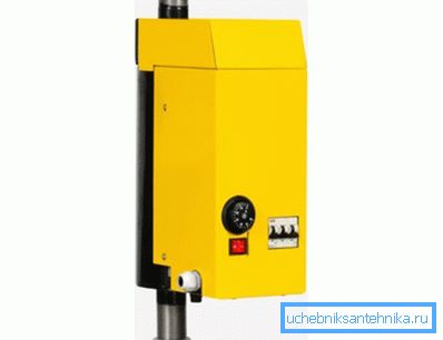 9 kW için üç fazlı modelin fotoğrafı 9 kW için üç fazlı modelin fotoğrafı