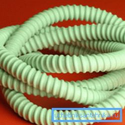 Kablo ağları için esnek PVC takviyeli boru Kablo ağları için esnek PVC takviyeli boru