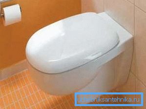 Hazır efervesan tabletler klozet kabına bırakılabilir. Hazır efervesan tabletler klozet kabına bırakılabilir.
