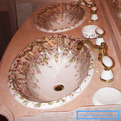 İlginç taş banyo lavabo İlginç taş banyo lavabo