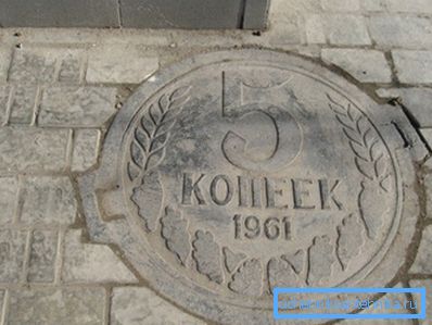 Kanalizasyon kapağının ilginç bir versiyonu Kanalizasyon kapağının ilginç bir versiyonu