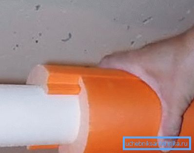 Ülkedeki su borularının hava ile nasıl yalıtılması Ülkedeki su borularının hava ile nasıl yalıtılması