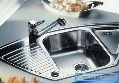 Hangi mutfak lavabo daha iyi paslanmaz çelik - tek veya çift? Hangi mutfak lavabo daha iyi paslanmaz çelik - tek veya çift?