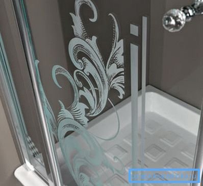 Seramik duş teknesi 90x90 - hem bütçe hem de kabin modelleri için en yaygın seçeneklerden biri Seramik duş teknesi 90x90 - hem bütçe hem de kabin modelleri için en yaygın seçeneklerden biri