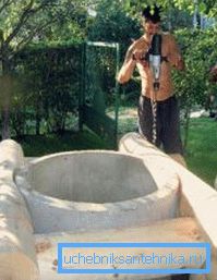 Kapak kaldırıldığında, kil kalesi inşa edildi ve su testi yapıldı, dış tasarımı kendi ellerinizle de yapabilirsiniz (fotoğraf Kapak kaldırıldığında, kil kalesi inşa edildi ve su testi yapıldı, dış tasarımı kendi ellerinizle de yapabilirsiniz (fotoğraf