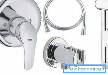 Detaylar set: kolu mikser, hortum, kol, sulama olabilir Detaylar set: kolu mikser, hortum, kol, sulama olabilir