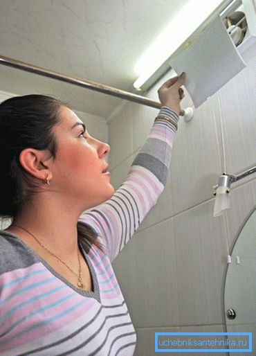 Hava değişimi kontrolü ev iklim kontrolünün önemli bir yönüdür Hava değişimi kontrolü ev iklim kontrolünün önemli bir yönüdür