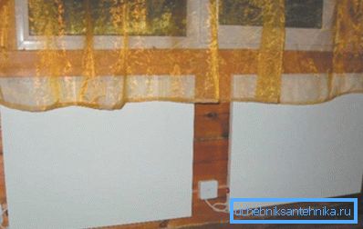 Amateur photo, seramik ısıtıcılar ile paneller şeklinde yapılmış elektrikli ısıtıcılar