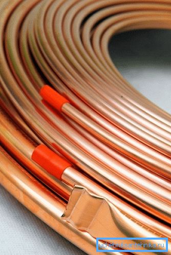 Bu tip bakır ürünler genellikle belirtilen çapa tam olarak inç cinsinden yapılır, yani çapları 19.05 mm olacaktır. Bu tip bakır ürünler genellikle belirtilen çapa tam olarak inç cinsinden yapılır, yani çapları 19.05 mm olacaktır.