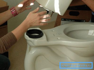 Tank ve koltuk arasında lastik conta takılmalıdır. Tank ve koltuk arasında lastik conta takılmalıdır.