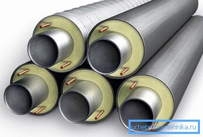 Galvanizli ve polietilen koruyucu kapaklı çok katmanlı yapı Galvanizli ve polietilen koruyucu kapaklı çok katmanlı yapı