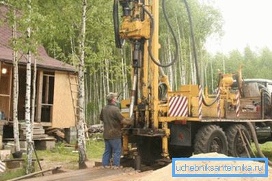 Fotoğrafta - kolonkovaya yer işareti iyi Fotoğrafta - kolonkovaya yer işareti iyi