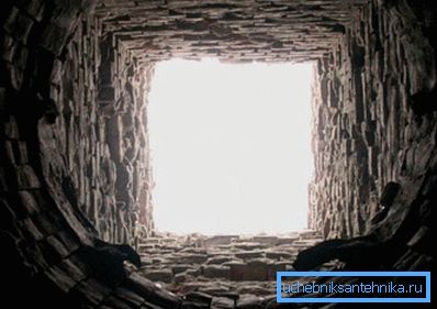 Fotoğraf - bir tuğla gövde tasarım gövdesi. Fotoğraf - bir tuğla gövde tasarım gövdesi.