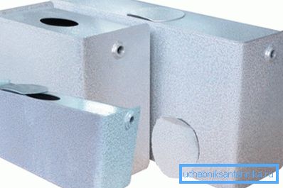 Fotoğrafta - açık tip tanklar Fotoğrafta - açık tip tanklar