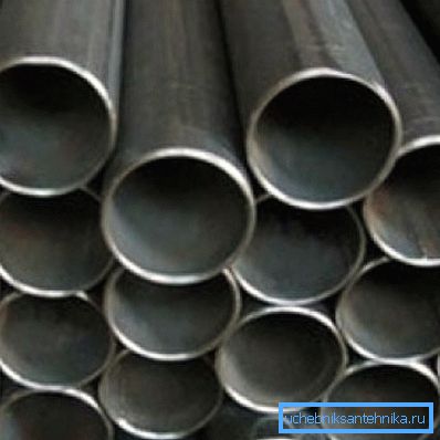 Fotoğrafta: en kritik tesislerde ve iletişimde soğuk deforme boru 219x8 kullanılır. Fotoğrafta: en kritik tesislerde ve iletişimde soğuk deforme boru 219x8 kullanılır.
