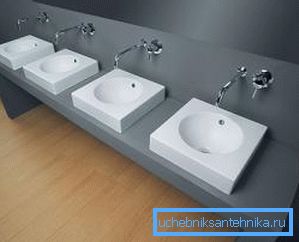 Fotoğrafta - taş lavabo Fotoğrafta - taş lavabo