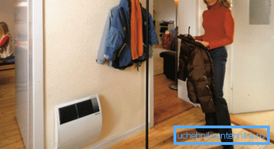 Fotoğrafta - kompakt elektrik konvektörü Fotoğrafta - kompakt elektrik konvektörü