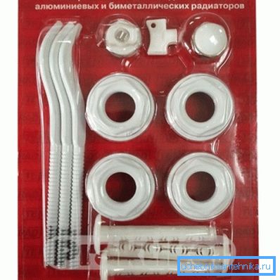 Fotoğrafta - alüminyum bir pil takmak için bir kit
