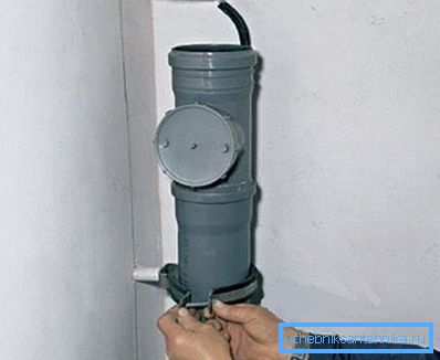 Fotoğrafta - yükselticinin kurulumu Fotoğrafta - yükselticinin kurulumu