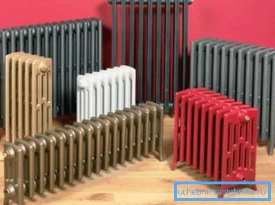 Fotoğrafta - mevcut dökme demir radyatör modellerinden bazıları Fotoğrafta - mevcut dökme demir radyatör modellerinden bazıları