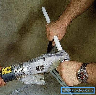 Fotoğraf çıtasında polimer tüpler. Fotoğraf çıtasında polimer tüpler.