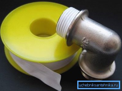 Fotoğrafta sızdırmazlık bandı FUM. Fotoğrafta sızdırmazlık bandı FUM.