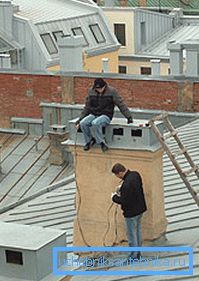 Yüksek katlı binalarda, çatıdaki benzer sistemler böyle bir şeye benziyor. Yüksek katlı binalarda, çatıdaki benzer sistemler böyle bir şeye benziyor.