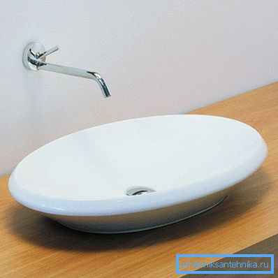 Lavabo üzerine koydu Lavabo üzerine koydu