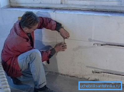 Pil kurulumu için işaretleme Pil kurulumu için işaretleme