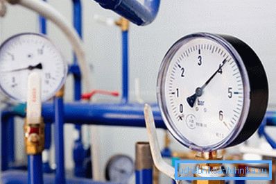 Borulardaki basınç, tüm sistemin ne kadar verimli çalışacağını büyük ölçüde belirler. Borulardaki basınç, tüm sistemin ne kadar verimli çalışacağını büyük ölçüde belirler.